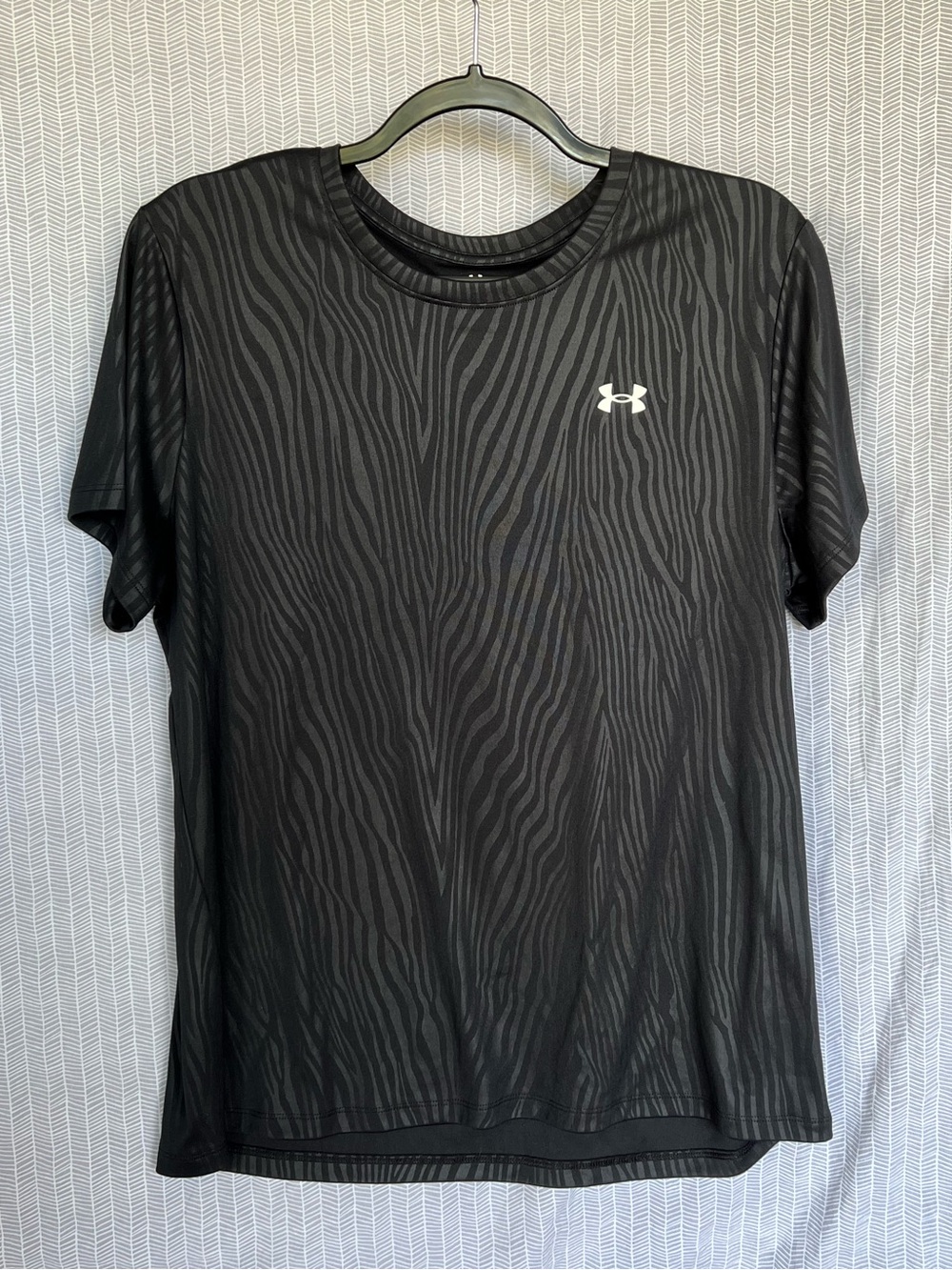 XL Under Armour Women’s Black Performance Crew Neck Tee